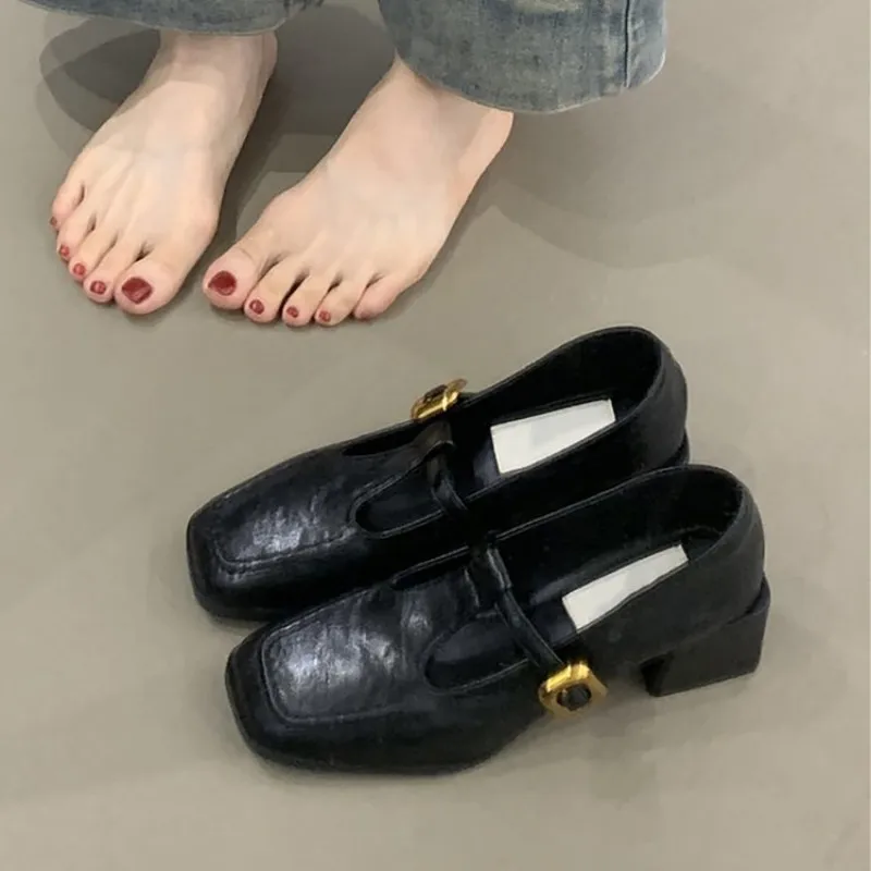 Women Square Toe T-Strap Mary  - Vintage Fashion Dresses 评论和价格
